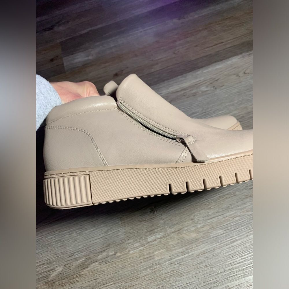 SOUL Naturalizer Turner Mid High Top Platform Sneakers Boots Tan Beige Size 12 - Picture 11 of 13